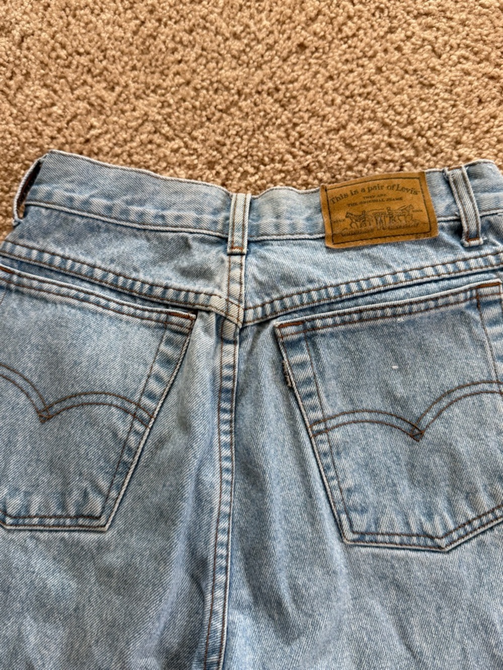Vintage Levi’s 900 Series Light Wash Denim Jeans size 24 - Picture 5 of 9